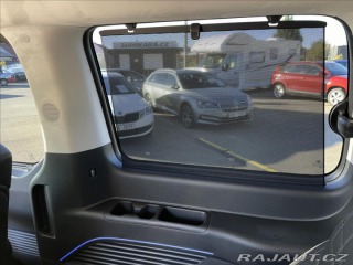 Hyundai Staria 2,2 CRDi Luxury DCT 4x4 7 2022