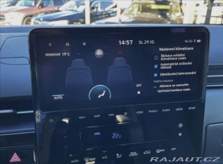 Hyundai Staria 2,2 CRDi Luxury DCT 4x4 7 2022