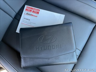 Hyundai Staria 2,2 CRDi Luxury DCT 4x4 7 2022