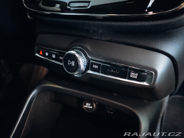 Volvo XC40 T4 FWD Recharge Inscripti 2021