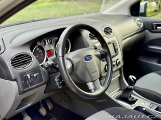 Ford Focus  2009