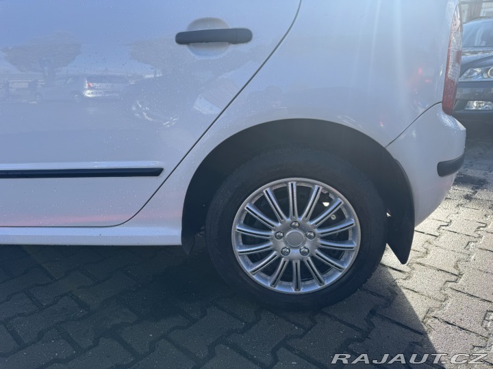 Škoda Fabia 1,2 HTP 47 KW KOLA 2005