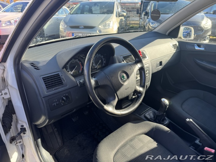 Škoda Fabia 1,2 HTP 47 KW KOLA 2005