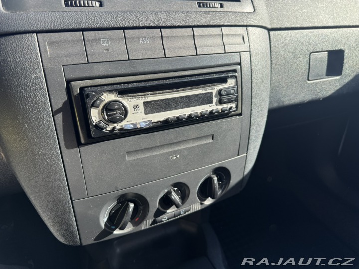 Škoda Fabia 1,2 HTP 47 KW KOLA 2005