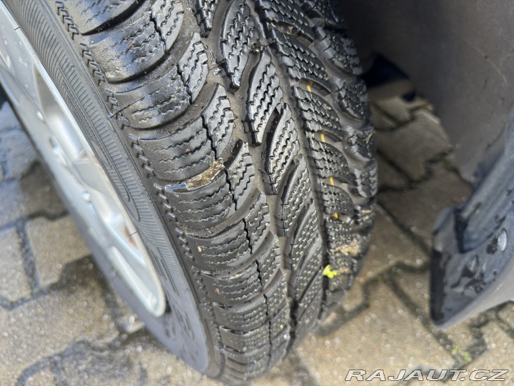 Hyundai i20 1,2i 63 KW 1 MAJ. KOLA 2014