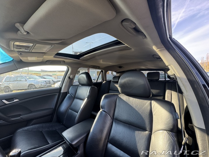 Honda Accord 2,4 V-TEC 148 KW TAŽNÉ 2008