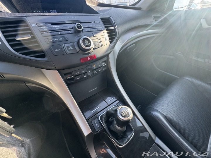 Honda Accord 2,4 V-TEC 148 KW TAŽNÉ 2008