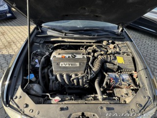 Honda Accord 2,4 V-TEC 148 KW TAŽNÉ 2008