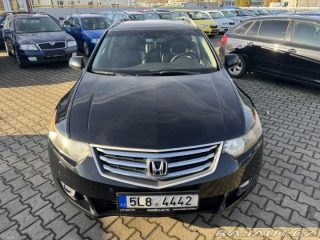 Honda Accord 2,4 V-TEC 148 KW TAŽNÉ 2008