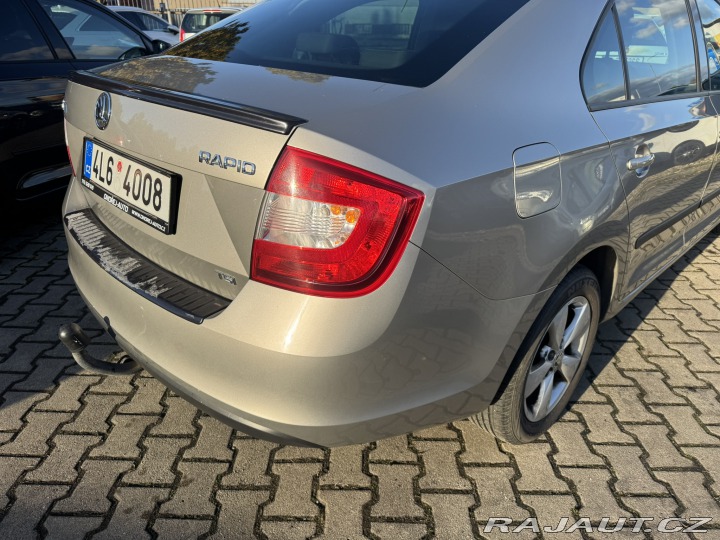Škoda Rapid 1,2 TSI 77KW TAŽNÉ ČR 2012