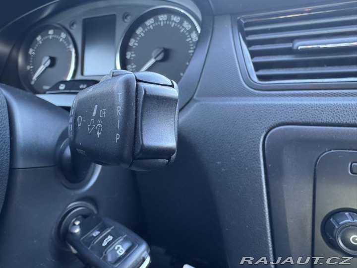 Škoda Rapid 1,2 TSI 77KW TAŽNÉ ČR 2012