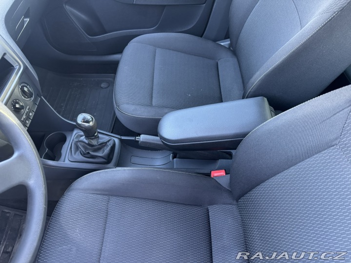 Škoda Rapid 1,2 TSI 77KW TAŽNÉ ČR 2012