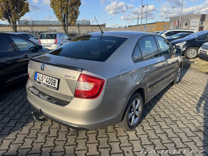 Škoda Rapid 1,2 TSI 77KW TAŽNÉ ČR 2012