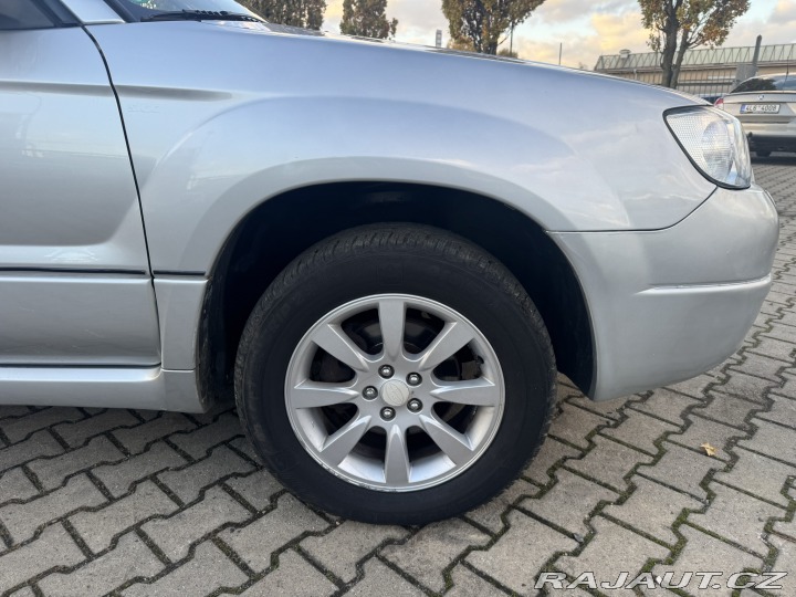 Subaru Forester AUTOMAT 4X4 2,0i 116 KW 2005