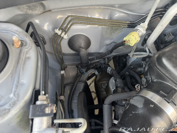 Subaru Forester AUTOMAT 4X4 2,0i 116 KW 2005