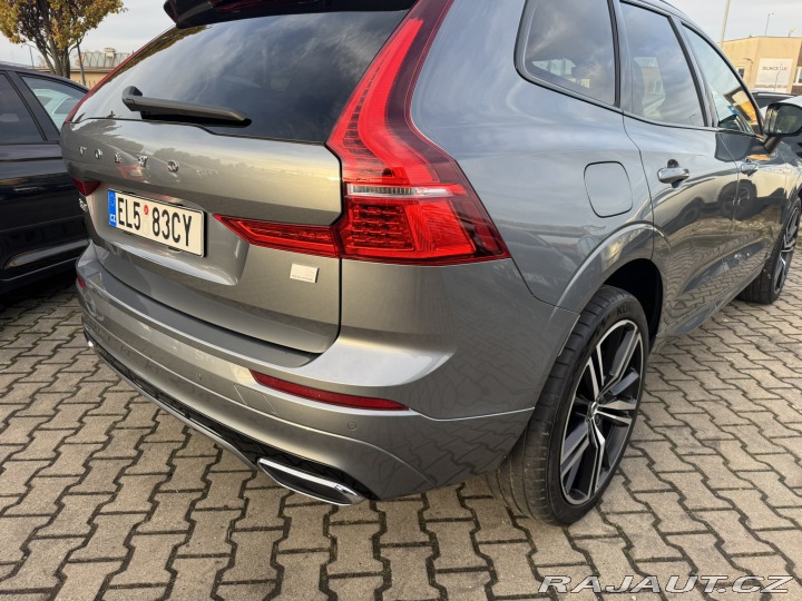 Volvo XC60 PLUG-IN HYB.4X4 257KW 2021