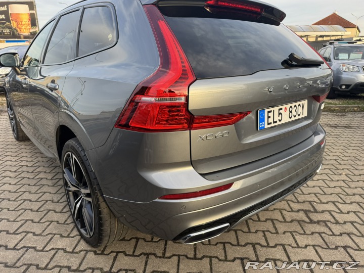 Volvo XC60 PLUG-IN HYB.4X4 257KW 2021