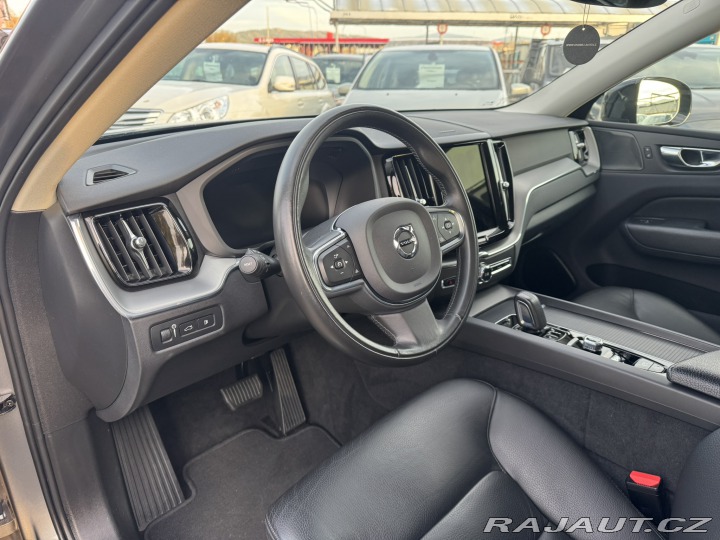 Volvo XC60 PLUG-IN HYB.4X4 257KW 2021