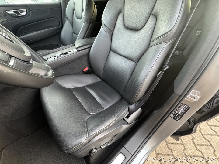 Volvo XC60 PLUG-IN HYB.4X4 257KW 2021