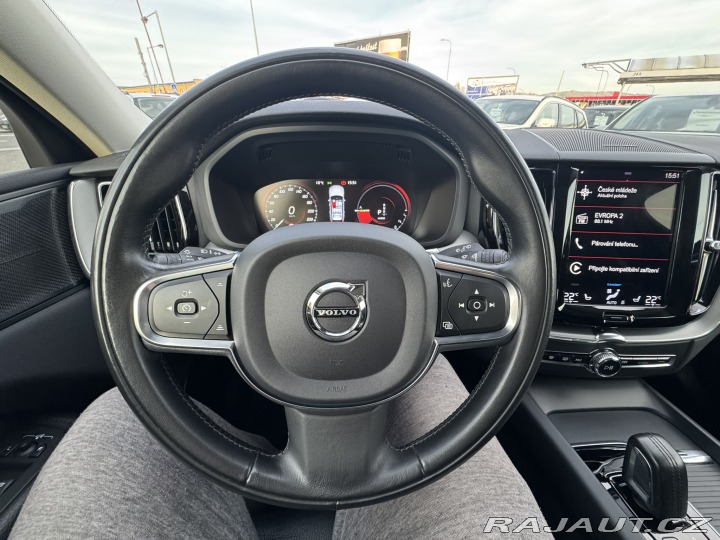 Volvo XC60 PLUG-IN HYB.4X4 257KW 2021