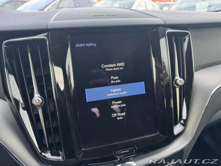 Volvo XC60 PLUG-IN HYB.4X4 257KW 2021