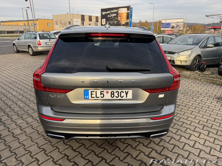 Volvo XC60 PLUG-IN HYB.4X4 257KW 2021