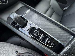 Volvo XC60 PLUG-IN HYB.4X4 257KW 2021