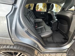 Volvo XC60 PLUG-IN HYB.4X4 257KW 2021