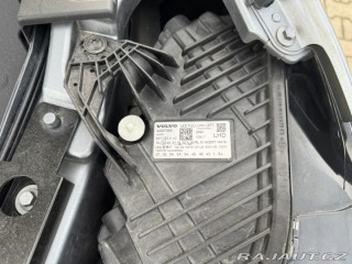 Volvo XC60 PLUG-IN HYB.4X4 257KW 2021