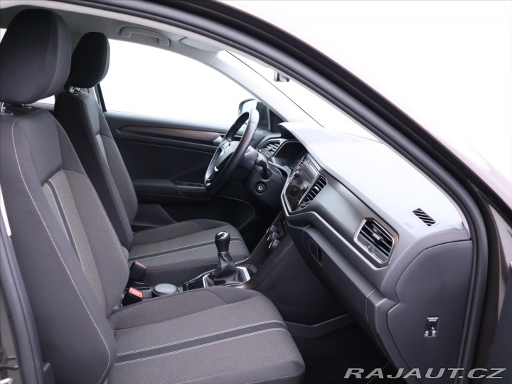 Volkswagen T-Roc 1,5 110TSI Serv.kniha tem 2019