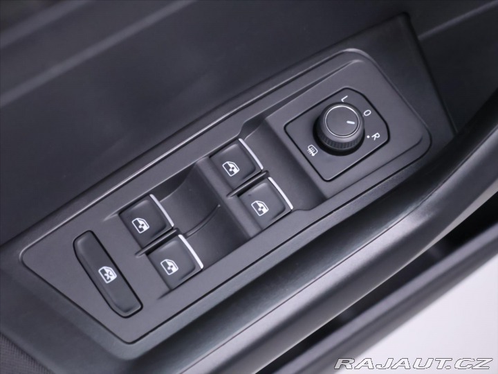 Volkswagen T-Roc 1,5 110TSI Serv.kniha tem 2019