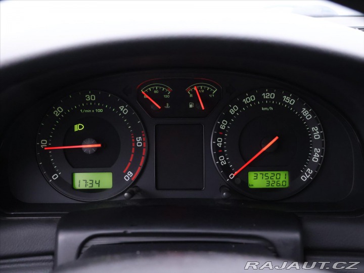 Škoda Superb 1,9 TDI 74kW CZ Aut.Klima 2005