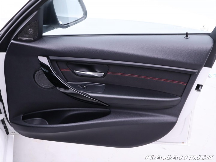 BMW 3 3,0 335dA xDrive Sport CZ 2014