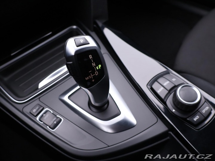 BMW 3 3,0 335dA xDrive Sport CZ 2014