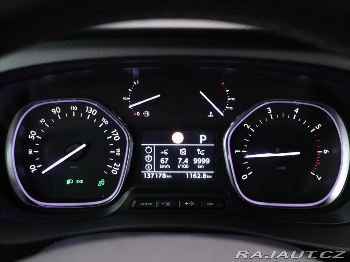 Citroën SpaceTourer 2,0 HDI 130kW Aut 8-Míst 2019