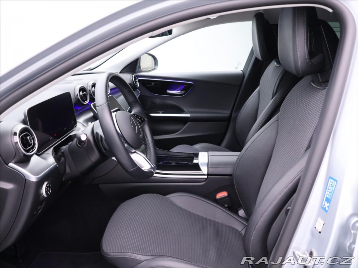 Mercedes-Benz C 1,5 200 150KW LED Navi 2021