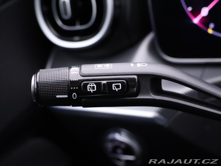 Mercedes-Benz C 1,5 200 150KW LED Navi 2021