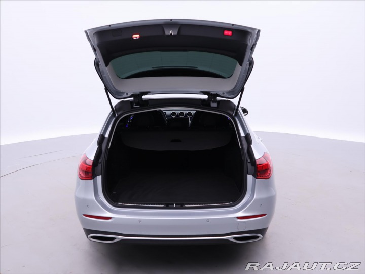 Mercedes-Benz C 1,5 200 150KW LED Navi 2021