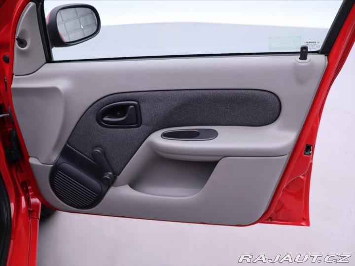 Renault Thalia 1,4 i 55kW CZ STK 01/27 2005