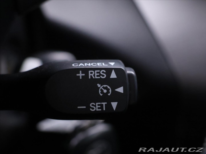 Toyota RAV4 2,2 D-4D 110kW LUX CZ 2011