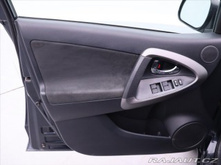 Toyota RAV4 2,2 D-4D 110kW LUX CZ 2011