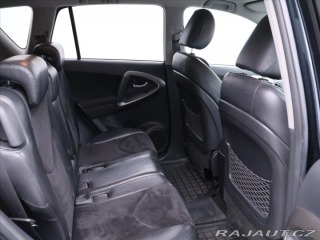 Toyota RAV4 2,2 D-4D 110kW LUX CZ 2011