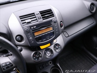 Toyota RAV4 2,2 D-4D 110kW LUX CZ 2011