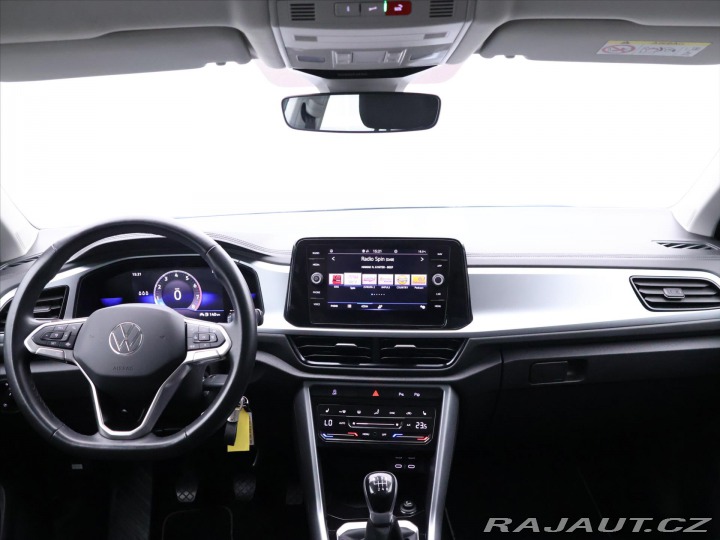 Volkswagen T-Roc 1,0 TSI 81kW Life CZ 1.Ma 2023