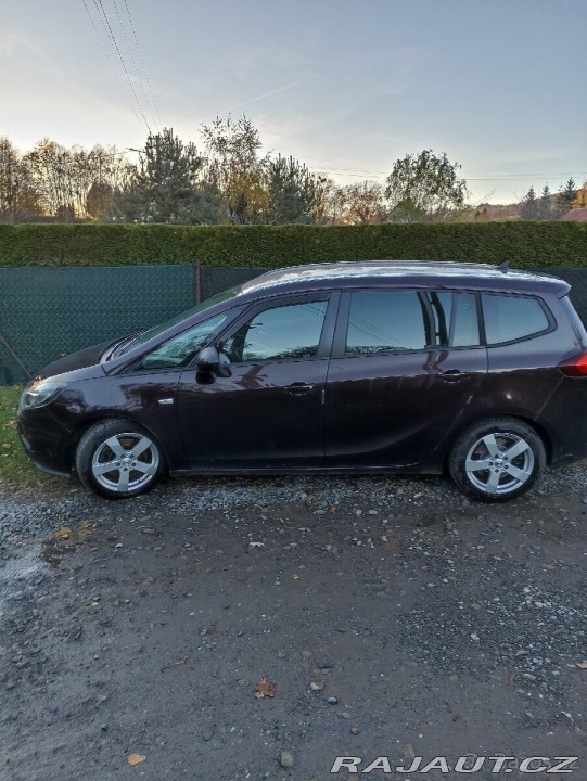 Opel Zafira 2,0   Router CDTI 2015