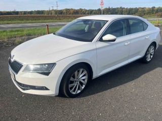 Škoda Superb 2,0   110 kw diesel, auto