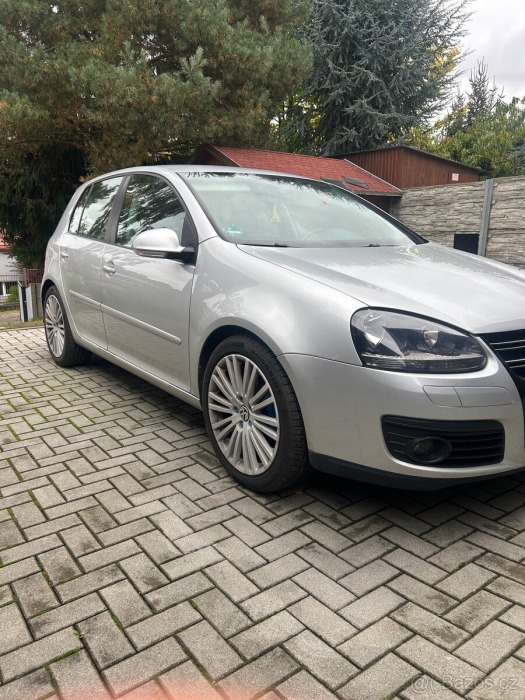Volkswagen Golf 1,4   tsi