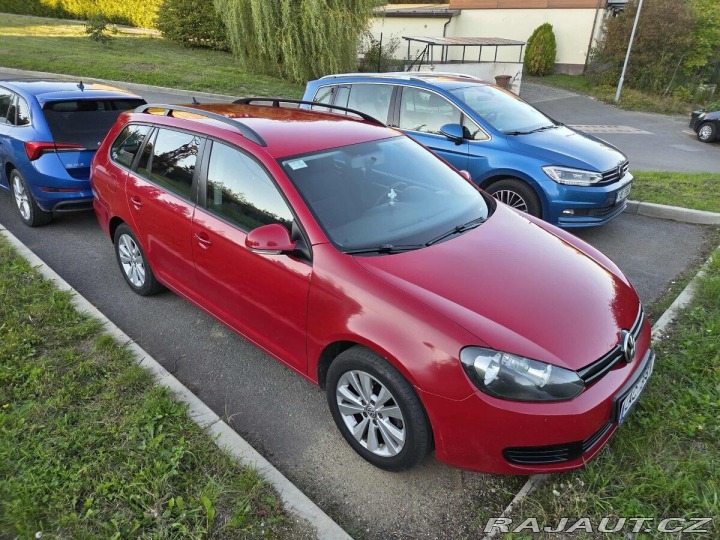 Volkswagen Golf 1,6   TDI 2011
