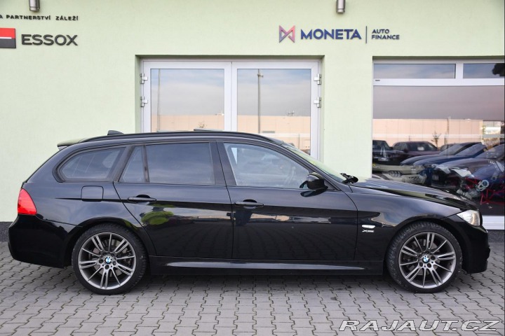 BMW 3 330d xDrive M-PAKET PANO 2012