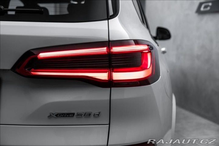 BMW X5 xDrive 30d M-paket, laser 1800